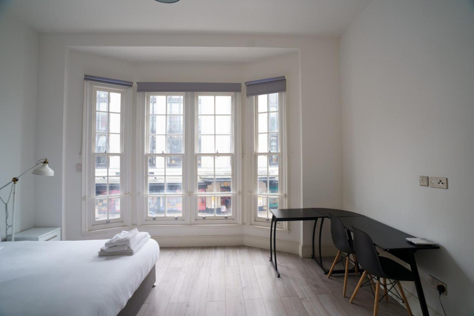 The Apartments Kensington High Street London Exterior photo